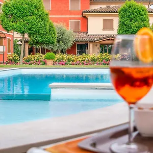 Hotel Tre Torri, Medolla